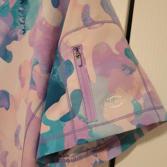 Dickies Scrub Top | XL | Multicolor - Picture 2 of 3